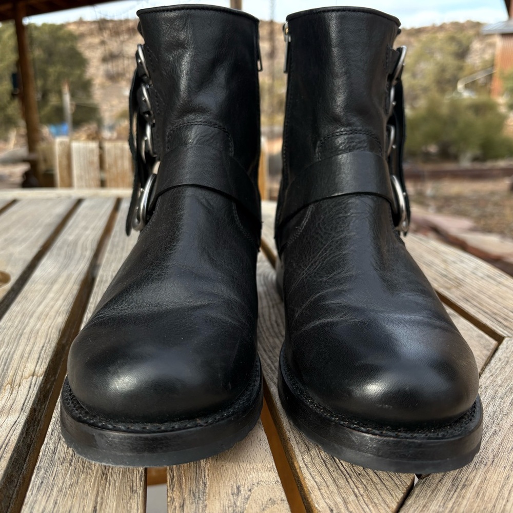 Frye Veronica Short Strap Booties - Picture 5 of 12